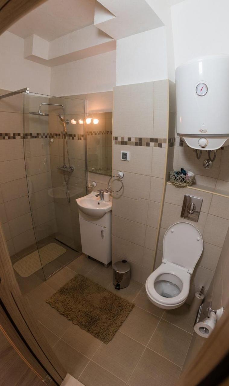 " Tiamat " Apartmani Tivat Exterior photo