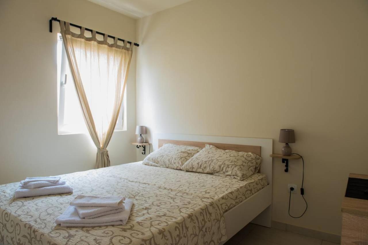 " Tiamat " Apartmani Tivat Exterior photo