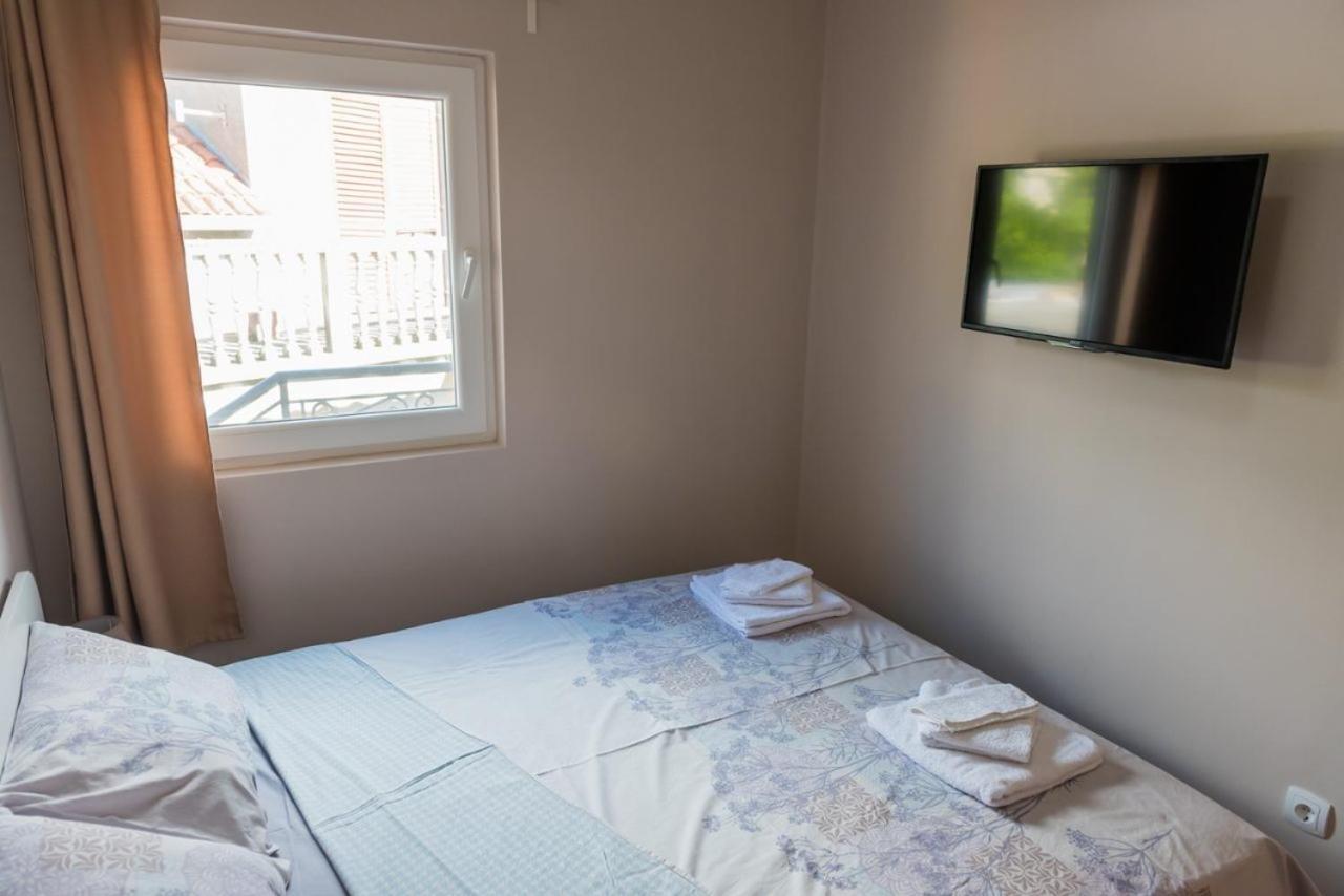 " Tiamat " Apartmani Tivat Exterior photo